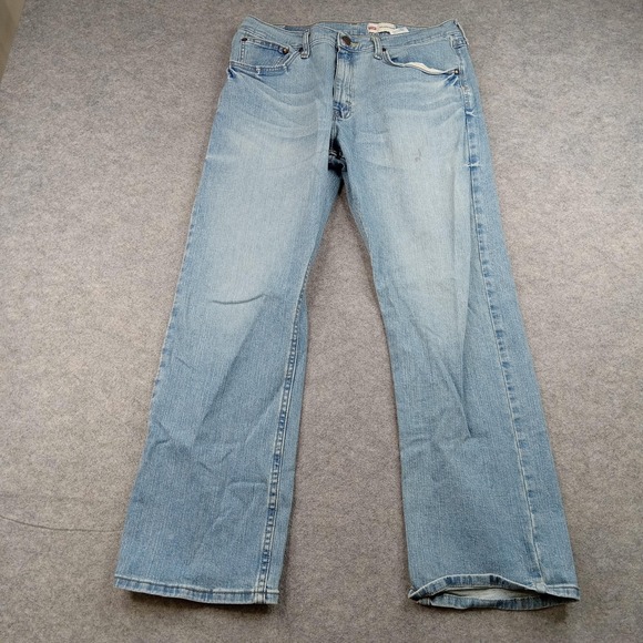 Wrangler Jeans Mens 33x30 Relaxed Boot Light Wash Blue Bootcut Stretch Denim - Picture 7 of 11